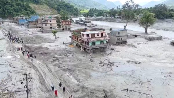 1.204 người chết, 4.216 người mất tích trong vụ sạt lở đất ở Nepal