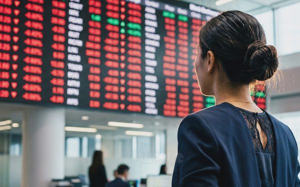 10 doanh nghiệp tài sản triệu tỉ đồng trên sàn chứng khoán