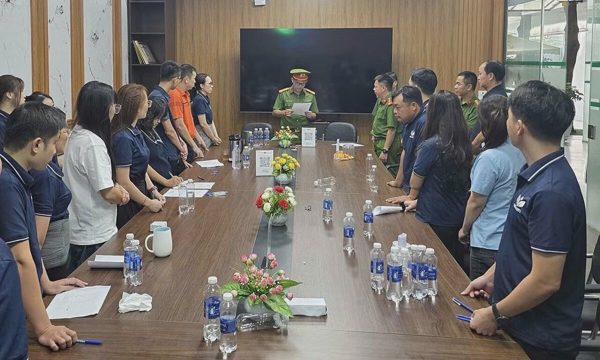 10 người bị khởi tố vì sửa kết quả phân tích quan trắc môi trường