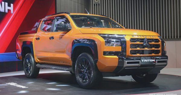 10 ô tô động cơ xăng, dầu bán chạy nhất tháng 8.2026: Mitsubishi Triton tạo bất ngờ