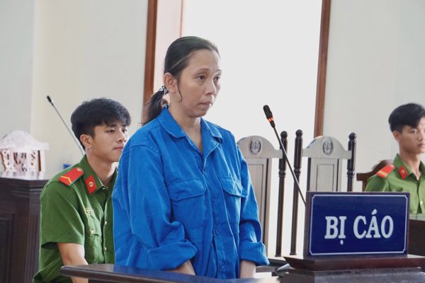 114 bị hại sập bẫy người phụ nữ ở miền Tây
