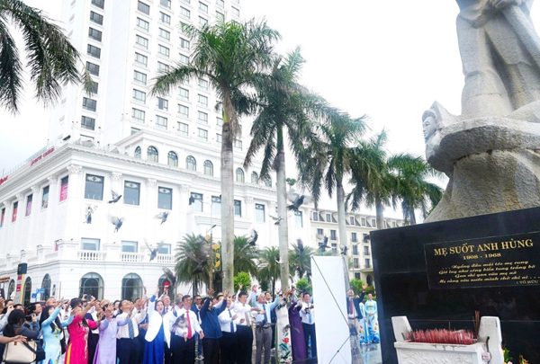 120 đại biểu tham gia tọa đàm quốc tế với chủ đề “Từ ký ức tới tương lai: Giá trị của Hòa bình”
