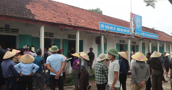 149 học sinh tiểu học ở Nghệ An 'bãi khóa' vì xóa điểm trường lẻ