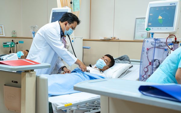 17 tuổi đã phải lọc máu, tăng huyết áp, đái tháo đường và nguy cơ mắc bệnh thận