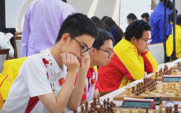 2 kỳ thủ trẻ Việt Nam giành được chuẩn Đại kiện tướng tại Olympiad cờ vua