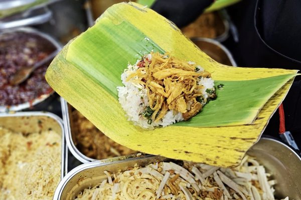 20.000 - 30.000 đồng chỉ đủ xôi, bánh mì: Bữa sáng ở TP.HCM ngày càng đắt đỏ?