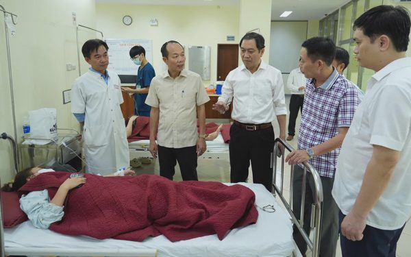 222 công nhân Huế ngộ độc thực phẩm, tìm thấy 2 loại vi khuẩn trong thức ăn