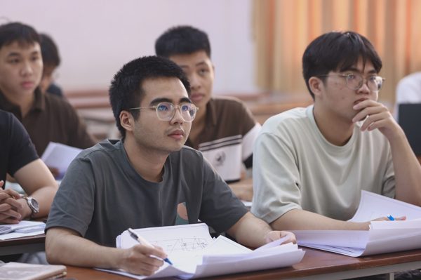 226 cơ sở giáo dục đại học: Sắp xếp thế nào để không cơ học?