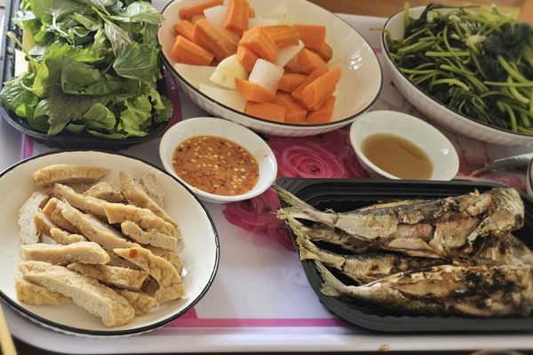 3 kiểu ăn uống âm thầm 'tàn phá' lá gan