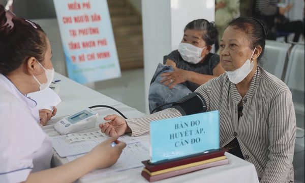 3 mẹo hỗ trợ giảm áp lực tài chính khi phát sinh chi phí y tế