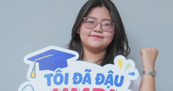 3 thủ khoa đạt 30 điểm tuyệt đối nhận học bổng của ĐH Y dược TP.HCM