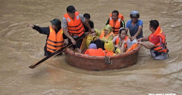 3 tỉnh, thành miền Trung mưa dữ dội trong 4 ngày, có nơi trên 800 mm