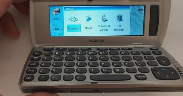 4 mẫu điện thoại Nokia huyền thoại được mong chờ hồi sinh