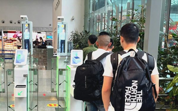 4 người Trung Quốc vào Việt Nam du lịch, lại làm cho game có thưởng, bị trục xuất
