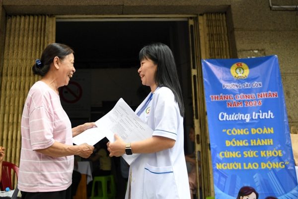 4 nhóm người không cần đến viện vẫn được khám sức khỏe định kỳ miễn phí tại nhà