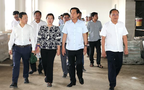 400 người thi công mỗi ngày, tiến độ bệnh viện Ung bướu Cần Thơ hiện ra sao?