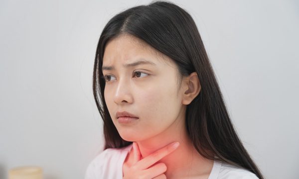 5 cách giữ mũi họng khỏe khi mưa nắng thất thường