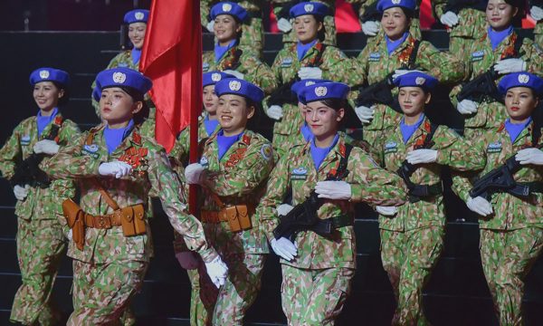 5 khối lực lượng vũ trang diễu binh ở concert 'Tổ quốc trong tim'