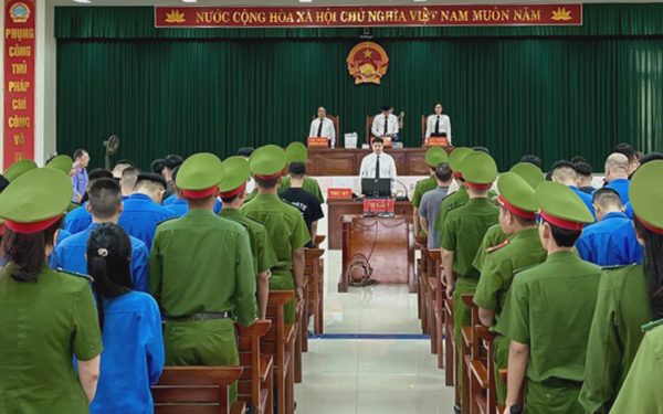 51 bị cáo vụ ‘bay lắc’ ở King Club nhận án, nặng nhất 10 năm tù