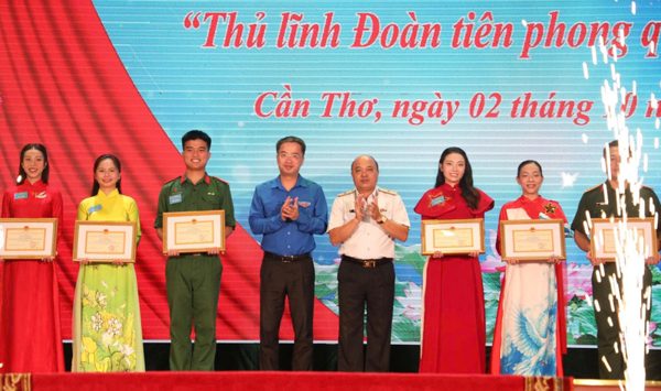 6 giải Nhất Hội thi cán bộ Đoàn giỏi và Tuyên truyền viên trẻ toàn quân phía Nam