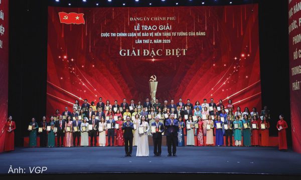 75 tác phẩm đoạt giải bảo vệ nền tảng tư tưởng của Đảng