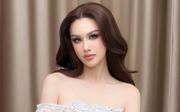 Á hậu Trịnh Mỹ Anh xin lỗi