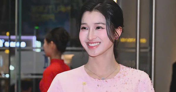 Á hậu xinh như "thần tiên tỷ tỷ", biến mất gần một năm rồi cưới con trai tỷ phú, trở thành cổ đông doanh nghiệp bất động sản đặc biệt