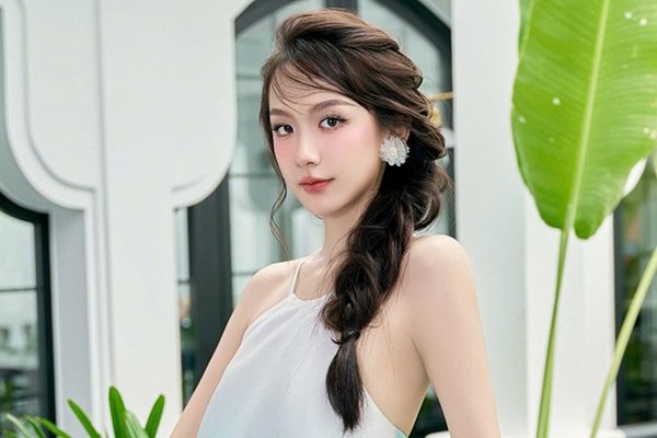 Á quân Next Top đổi đời sau danh hiệu, kín tiếng chuyện yêu đương là ai?