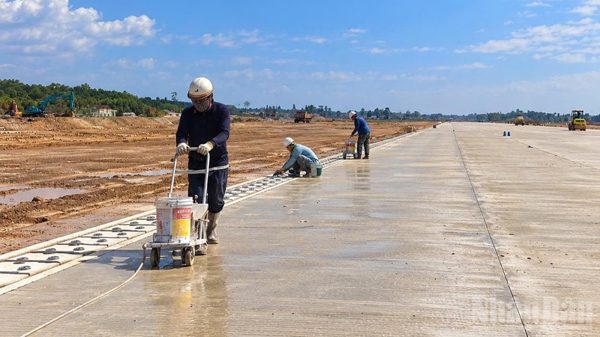 ACV hợp tác Quảng Trị phát triển mạng bay, xúc tiến thương mại-du lịch