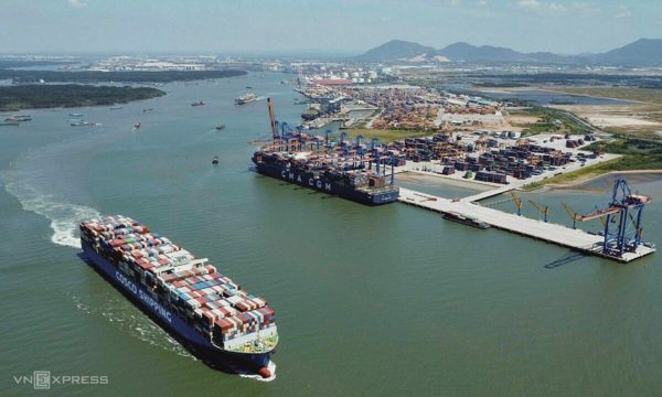 ADB nâng dự báo GDP Việt Nam lên 7,8%