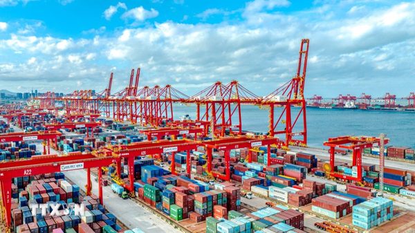 ADB nâng dự báo tăng trưởng của khu vực châu Á-Thái Bình Dương lên 5%