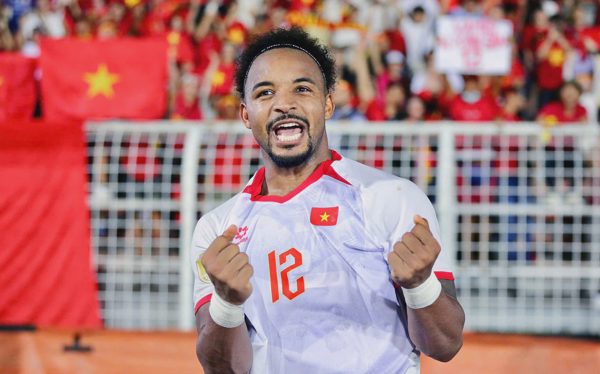 AFC có thể đổi giải đấu, người hâm mộ mong tuyển Việt Nam 'nghĩ xa hơn'