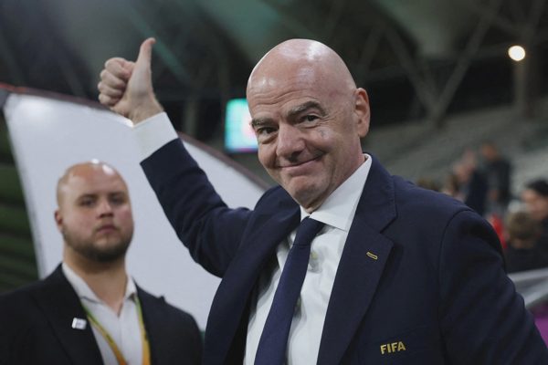 AFC "quay xe", tuyên bố ủng hộ ông Infantino tái đắc cử Chủ tịch FIFA