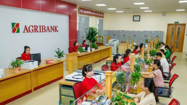 Agribank giảm lãi suất cho vay tới 2%/năm, hỗ trợ người dân và doanh nghiệp