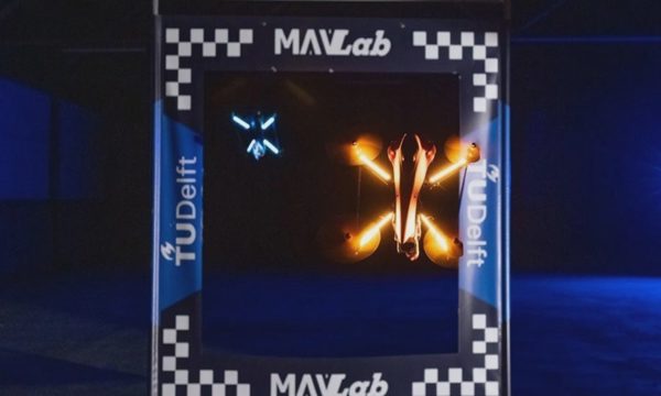 AI đấu với con người trong cuộc đua drone tốc độ cao
