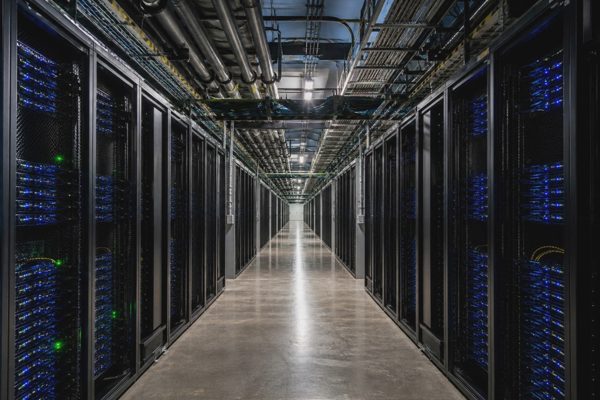 AI ngốn điện và bài toán đau đầu của giới đang nắm 20.000 tỷ USD
