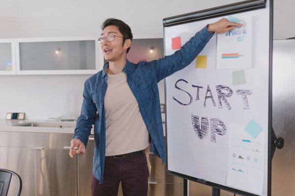 AI thổi bùng làn sóng doanh nghiệp "một người" ở Trung Quốc