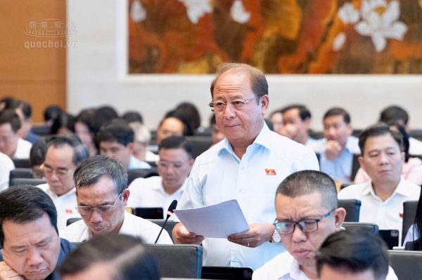 AI xác thực sinh trắc học sai, ai chịu trách nhiệm?