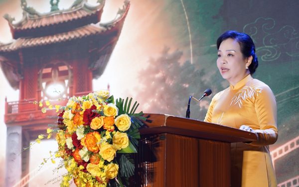 Ai xứng đáng là hiền tài hôm nay?