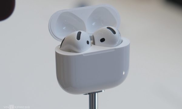 AirPods 5 - tai nghe chống ồn chủ động có giá 3,8 triệu đồng