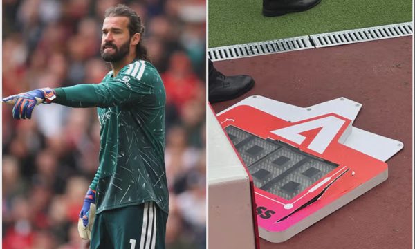 Alisson đá thủng bảng thay người sau trận hòa của Liverpool