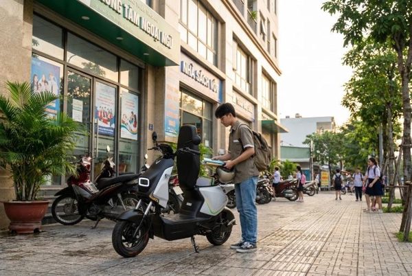 Amio S2: Xe điện “đầu đời” giúp học sinh chủ động, phụ huynh an tâm