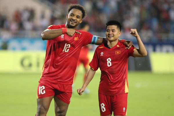 'Tuyển Việt Nam khiến Malaysia bất ngờ, gặp Thái Lan ở chung kết'