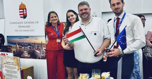 Ăn, chơi, mua sắm tưng bừng tại Hội chợ Từ thiện Quốc tế 2026
