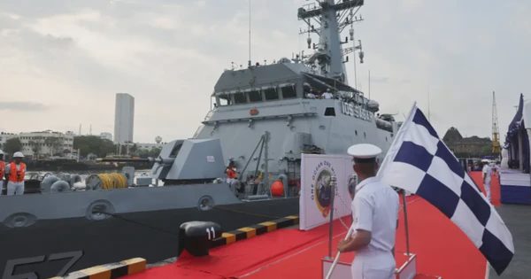 Ấn Độ – Pakistan đổ lỗi, phản đối nhau trong vụ va chạm tàu hải quân
