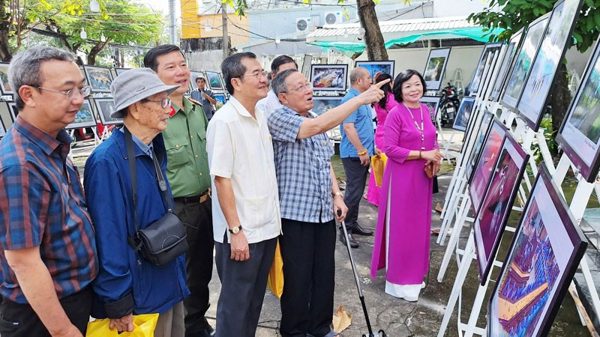 An Giang khai mạc Triển lãm ảnh nghệ thuật “Dấu ấn thời gian”