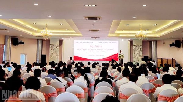 An Giang khơi thông nguồn lực đất đai vì mục tiêu tăng trưởng hai con số