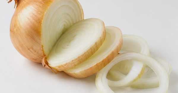 Ăn hành tây sống có giúp kiểm soát đường huyết không?