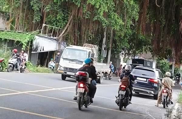 Án mạng tại phòng trọ ở TP.HCM, 4 người thương vong