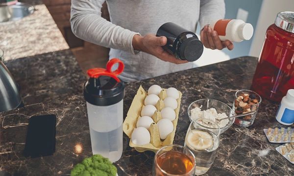 Ăn nhiều protein có khiến cơ thể lão hóa nhanh hơn?